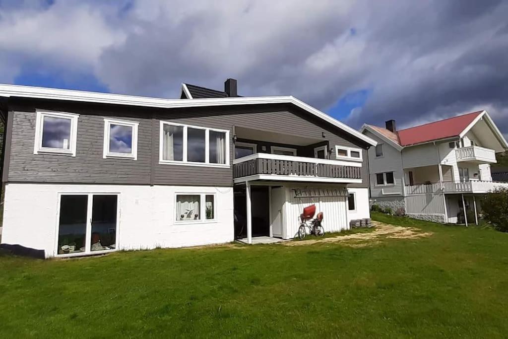 Nice House With A Great View! Skjervoy Eksteriør billede